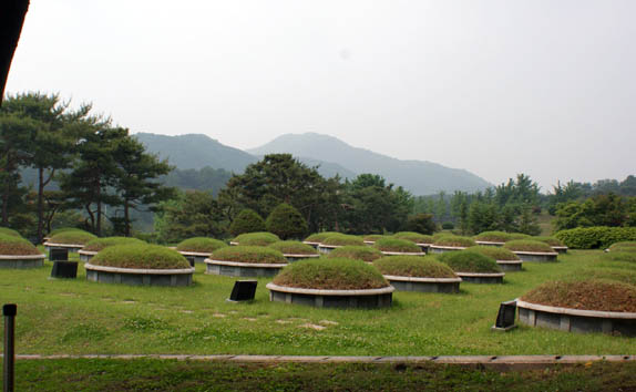 용미리 제2묘지 가족묘지 사진