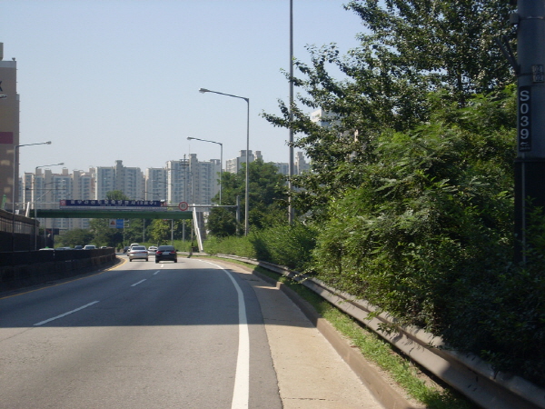 동부간선도로(성수방향) 수락고가종점 지난 370M 사진