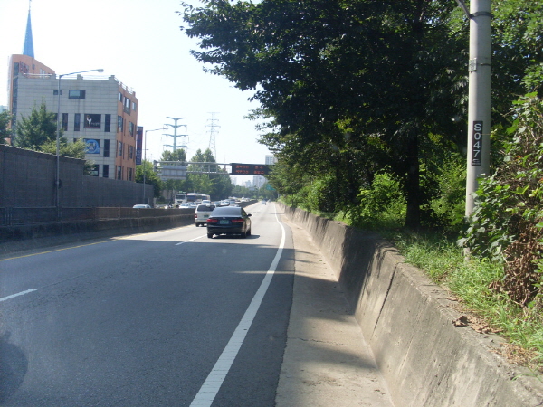동부간선도로(성수방향) 수락고가종점 지난 675M 사진