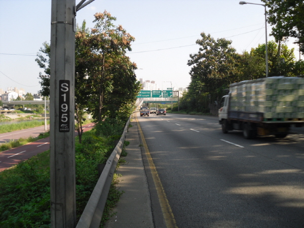 동부간선도로(성수방향) 월계1교 지난 970M 사진