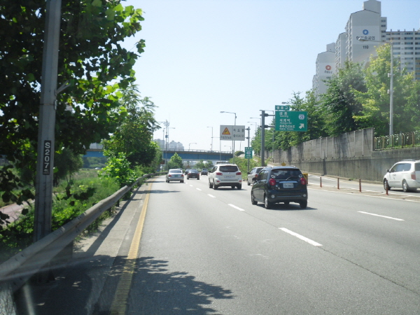 동부간선도로(성수방향) 한천교 지난 270M 사진