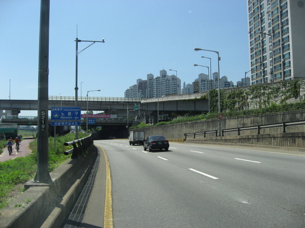동부간선도로(성수방향) 한천교 지난 795M 사진