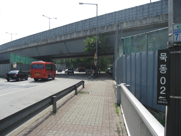 북부간선도로(신내방향) 묵동진입램프 시점 사진