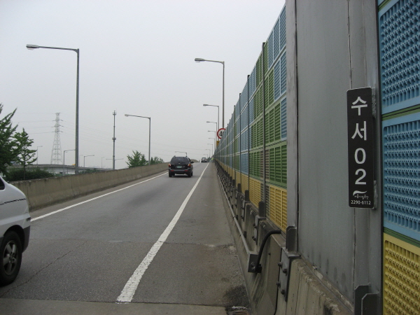 양재대로(수서방향)→동부간선도로(장지방향)진입램프 시점 사진