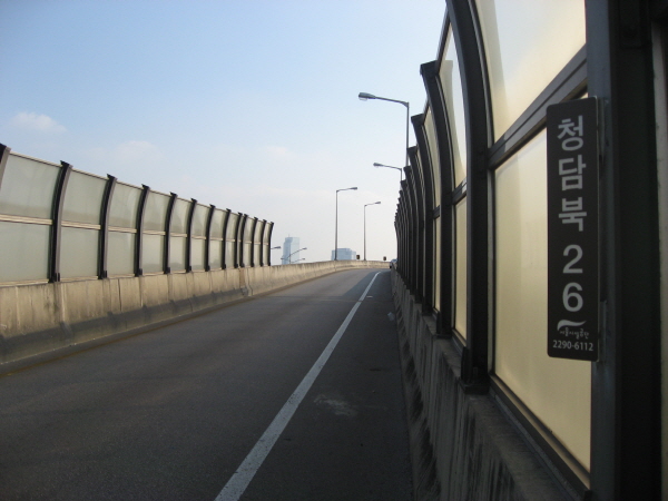 건대4거리⇒동부간선도로(장지방향) 청담대교북단진입램프 시점 지난 1300m 사진