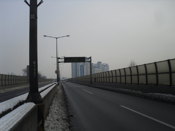 북부간선도로(신내방향) 월릉램프 지난 890M 사진