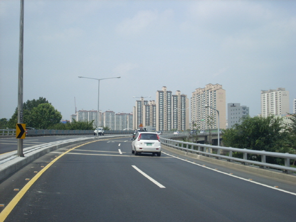 서부간선도로(성산방향) 안양천교 시점 사진